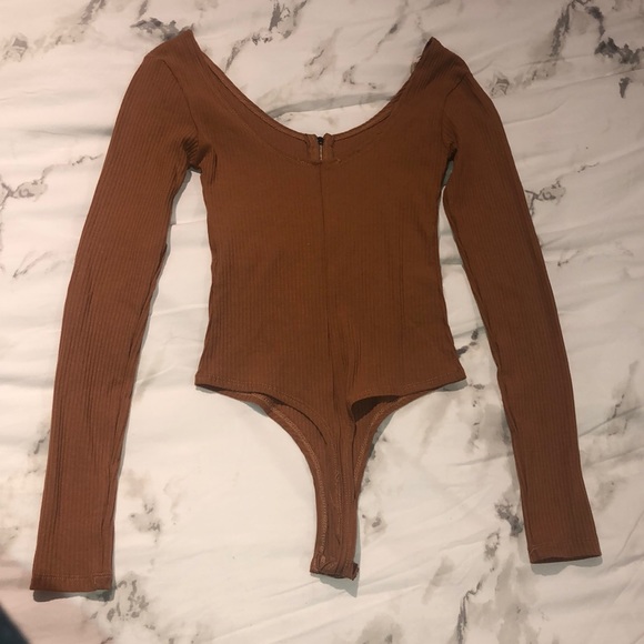 Zippered bodysuit - Picture 3 of 3